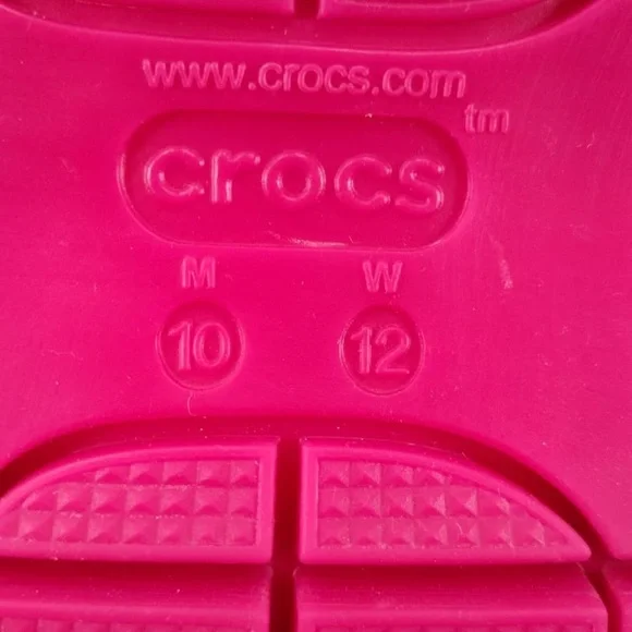 Crocs  Pink Sandals size 12 pre owned Exellent condition - Picture 5 of 9